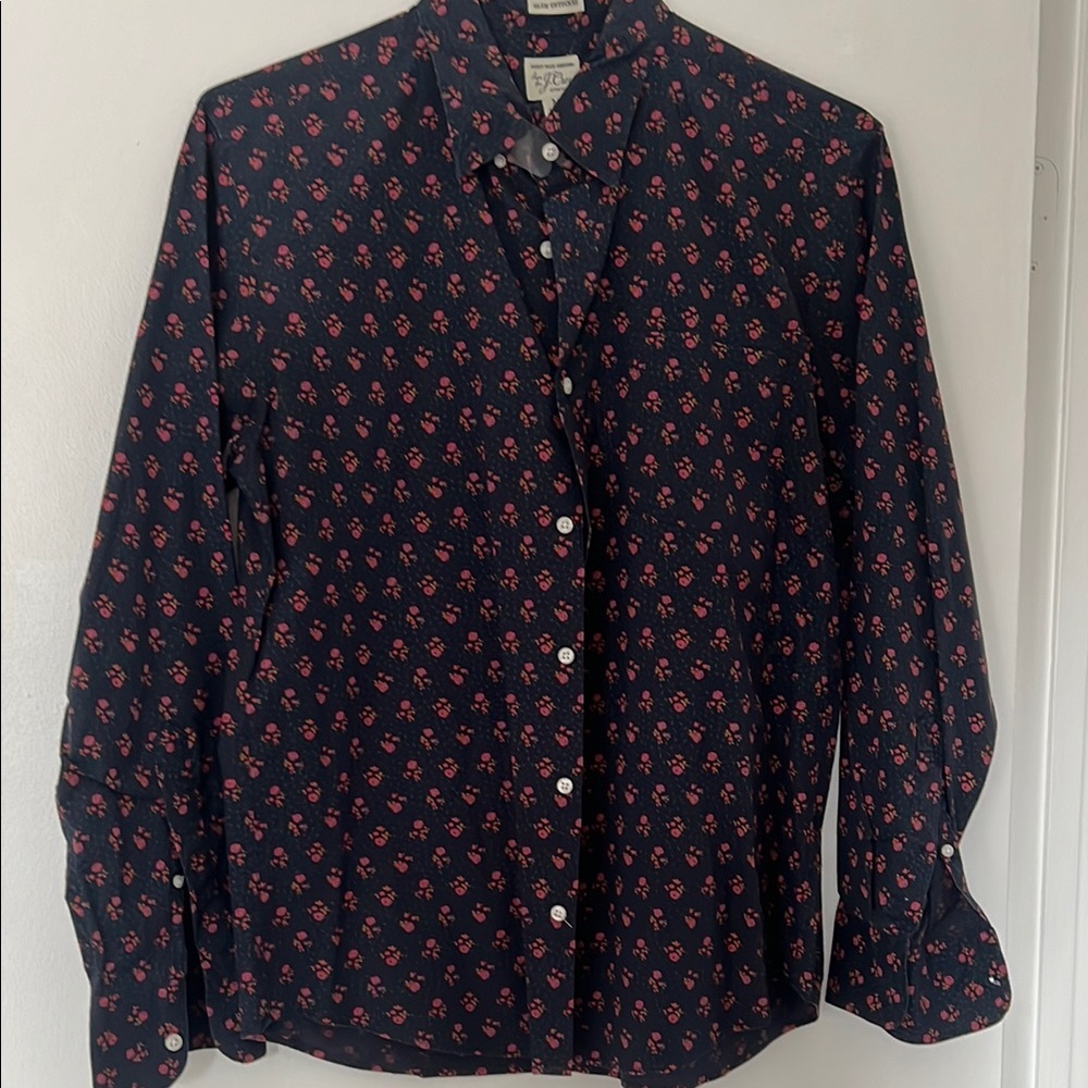 J. Crew Blue and Red Casual Button Down Shirt slim untucked stretch